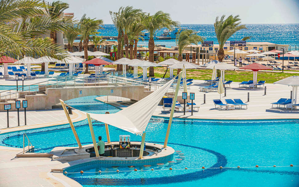 Zwembad van Amarina Abu Soma Resort Soma Bay, Egypte foto 1