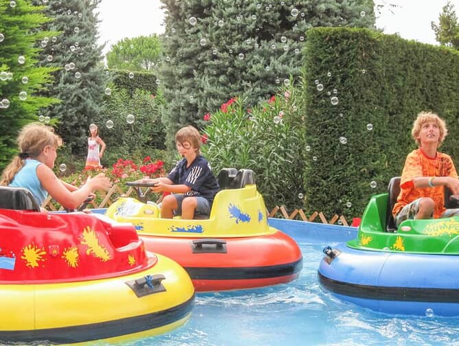 Kermis bij Happy Camp Bella Resort in Peschiera Del Garda, Italie foto 3