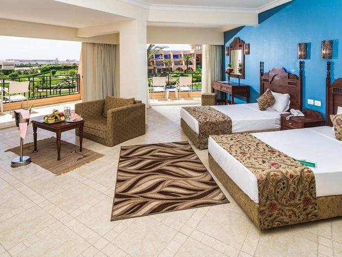 Hotelkamer in Jasmine Palace Resort & Spa in Sahl Hasheesh, Egypte foto 3
