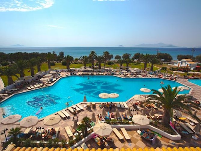 Zwembad van Aegean View Aqua Resort in Psalidi, Griekenland foto 3