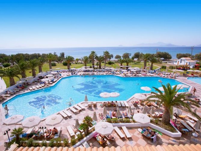 Zwembad van Aegean View Aqua Resort in Psalidi, Griekenland foto 2