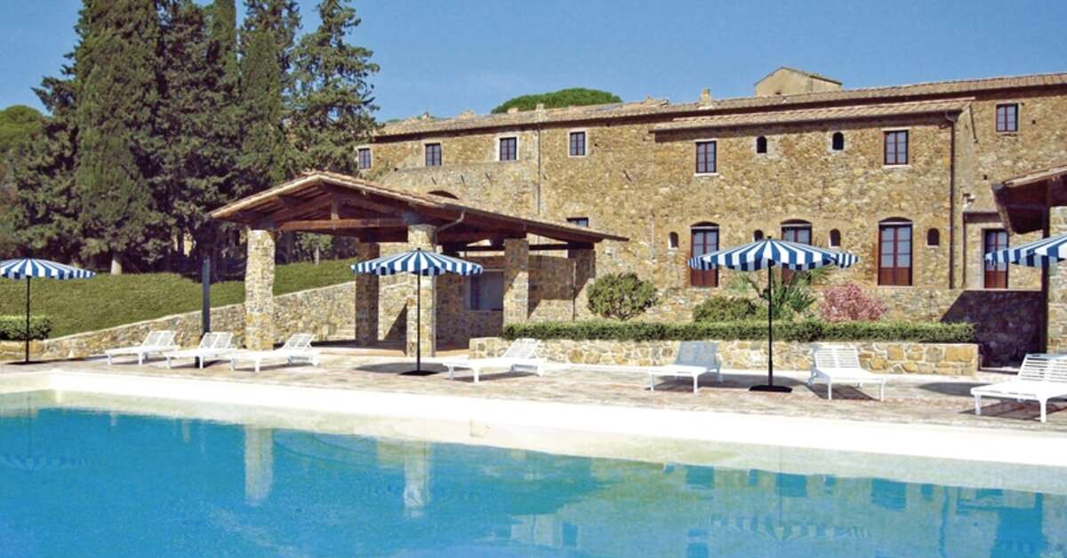 Zwembad van Antico Borgo Casalappi Hotel in Campiglia Marittima, Italië foto 2
