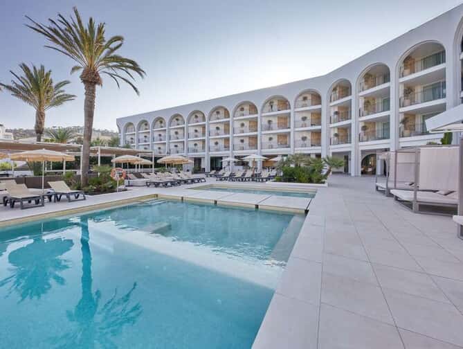 Aparthotel Blau Parc: Vakantiedeal op Ibiza!