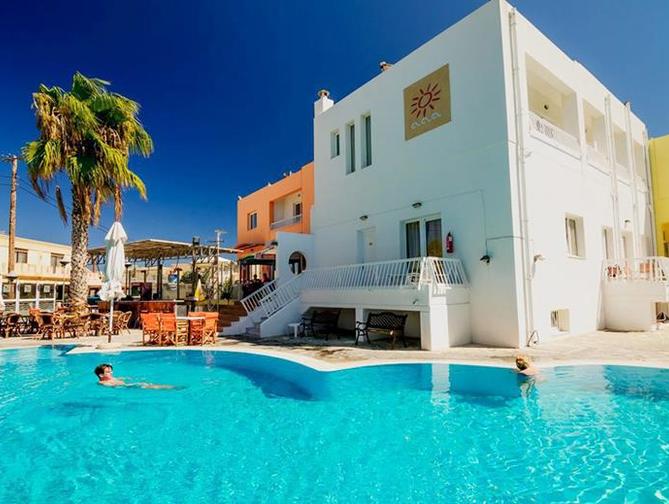 Zwembad van Apart Valsami Hotel in Kremasti, Griekenland foto 2