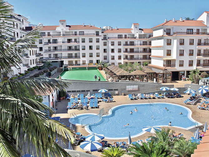 Zwembad van Appartementen Casablanca Hotel in Puerto de la Cruz, Spanje foto 1