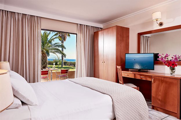 Porto Bello Beach Hotel in Kardamena, Griekenland foto 4