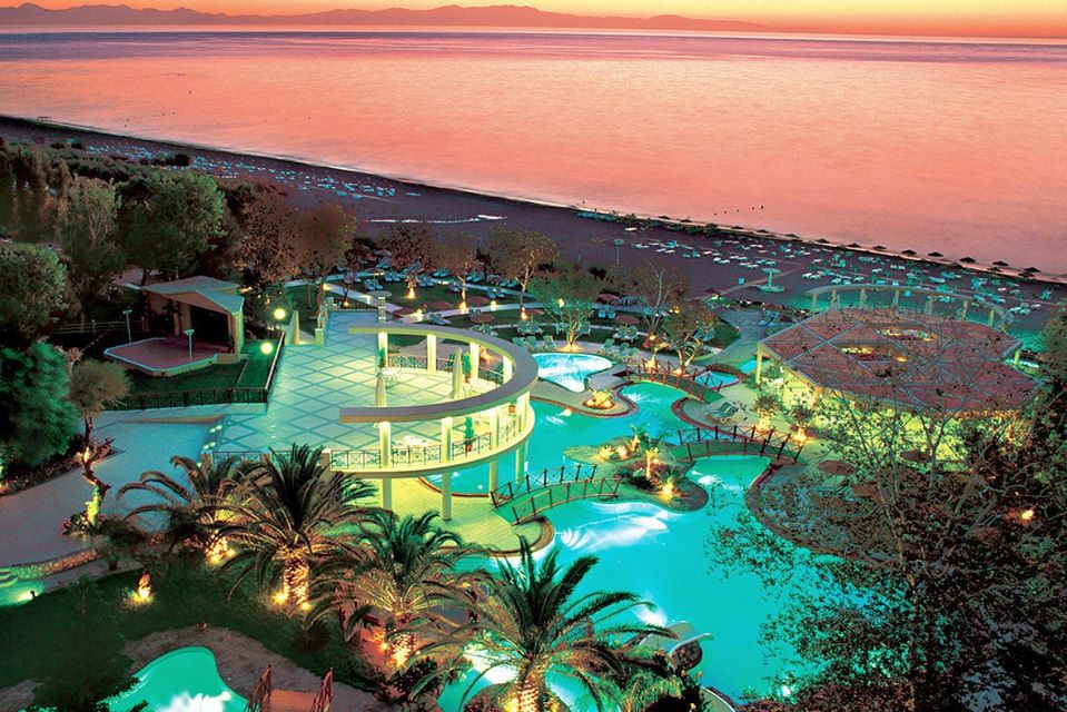 Zwembad van Calypso Beach Hotel Faliraki, Griekenland foto 1