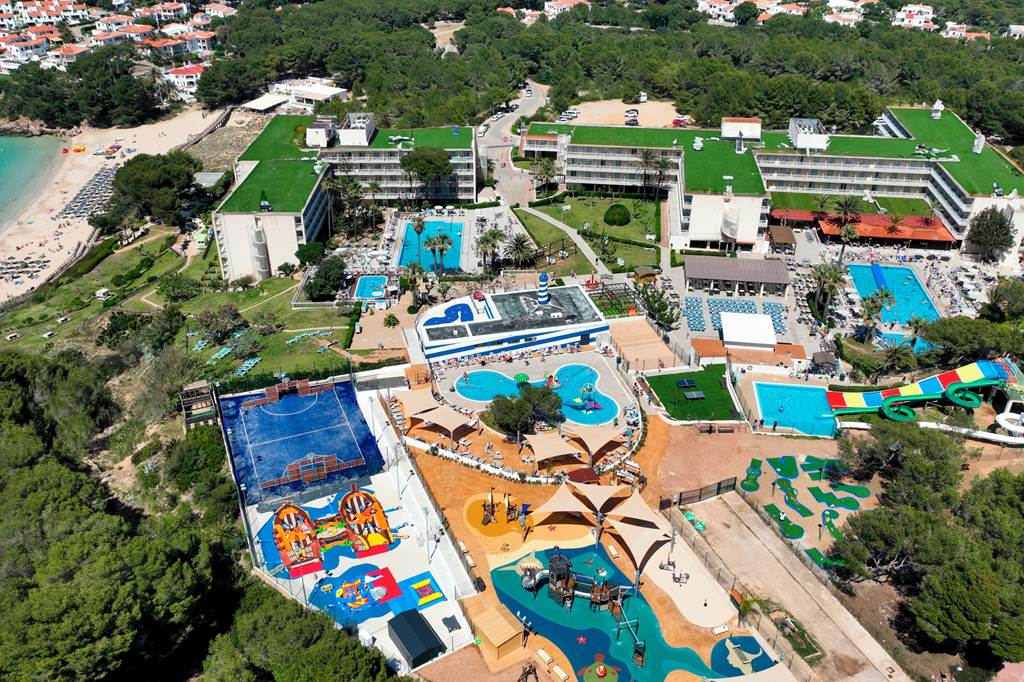 Buitenkant van Aguamarina Club Hotel Arenal D En Castell, Spanje foto 1