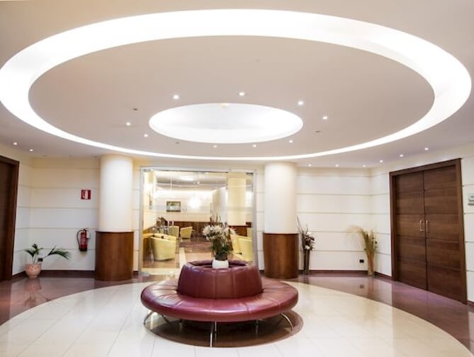 Degli Imperatori Hotel: Stijlvol Verblijf in Rome