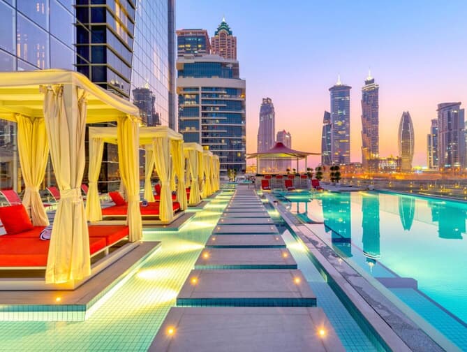 Hotel Canal Central | Dubai 