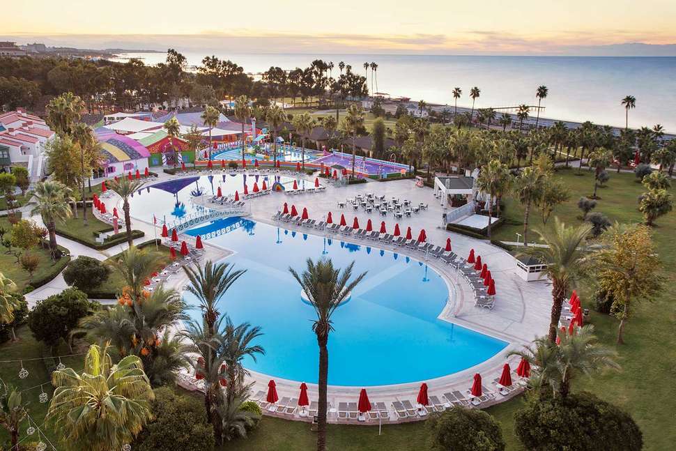 Zwembad van IC Hotels Santai Family Resort in Belek, Turkije foto 1