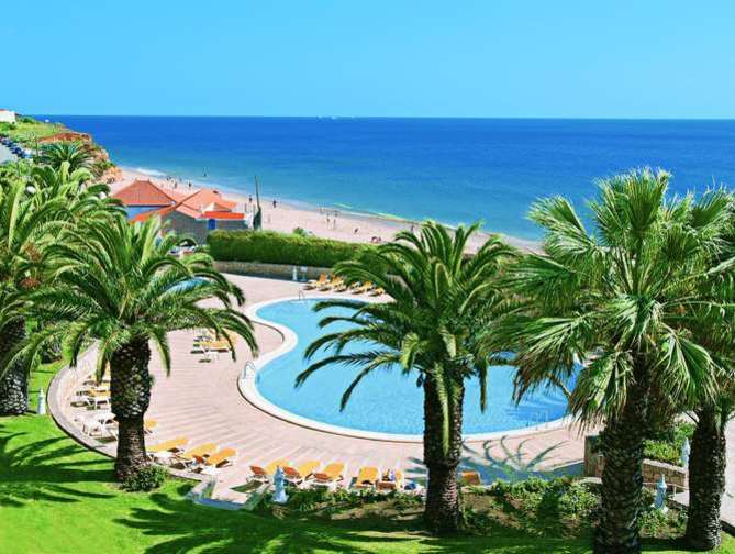 Zwembad van Jardim Do Vau Hotel in Praia Do Vau, Portugal foto 1