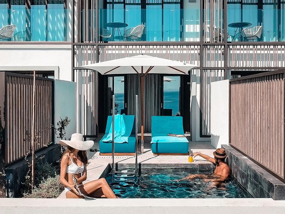 Zwembad van Mitsis Summer Palace Beach Hotel in Kardamena, Griekenland foto 1