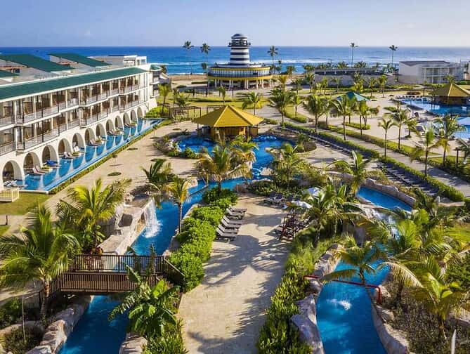 Ocean El Faro: Luxe All Inclusive Deal in Punta Cana