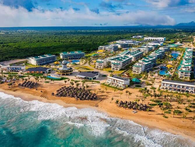 Ocean El Faro: Luxe All Inclusive Deal in Punta Cana