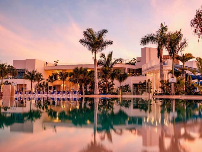 Ligging&omgeving van het Aparthotel Servatur Puerto Azul Hotel in Puerto Rico, Spanje foto 2