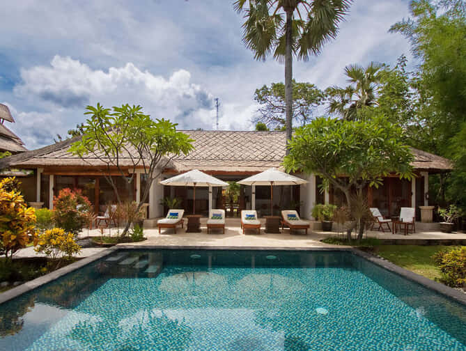 Siddhartha Ocean Front Resort: Luxe Vakantie op Bali!