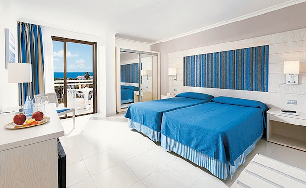 Hotelkamer in Tigotan Lovers & Friends Hotel in Playa de las Américas, Spanje foto 5