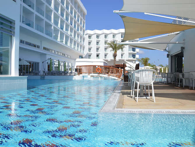 Vassos Nissi Plage Hotel: Luxe Vakantiedeal Cyprus!