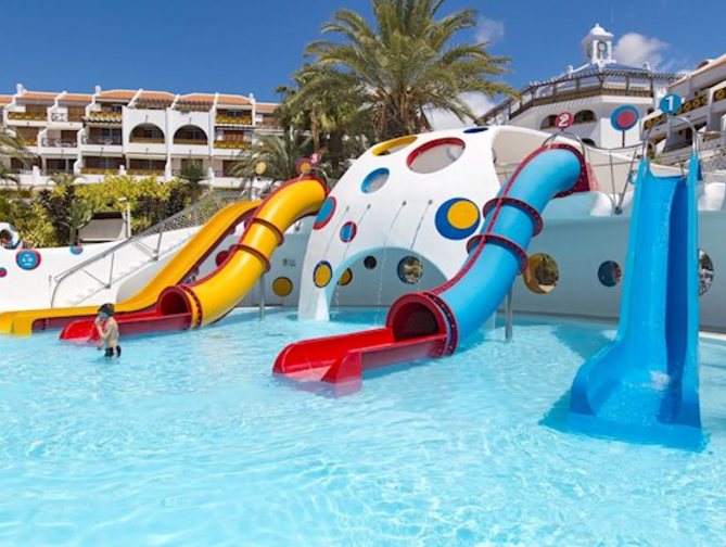 parque-santiago-iii-playa-de-las-americas-tenerife