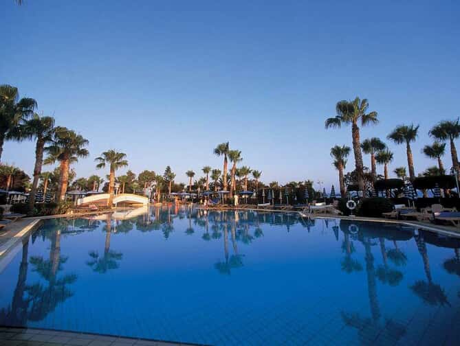 GrandResort Limassol: Exclusieve Vakantie op Cyprus!