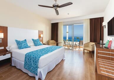 4**** Allsun Esquinzo Beach Resort | Vakantiedeal!